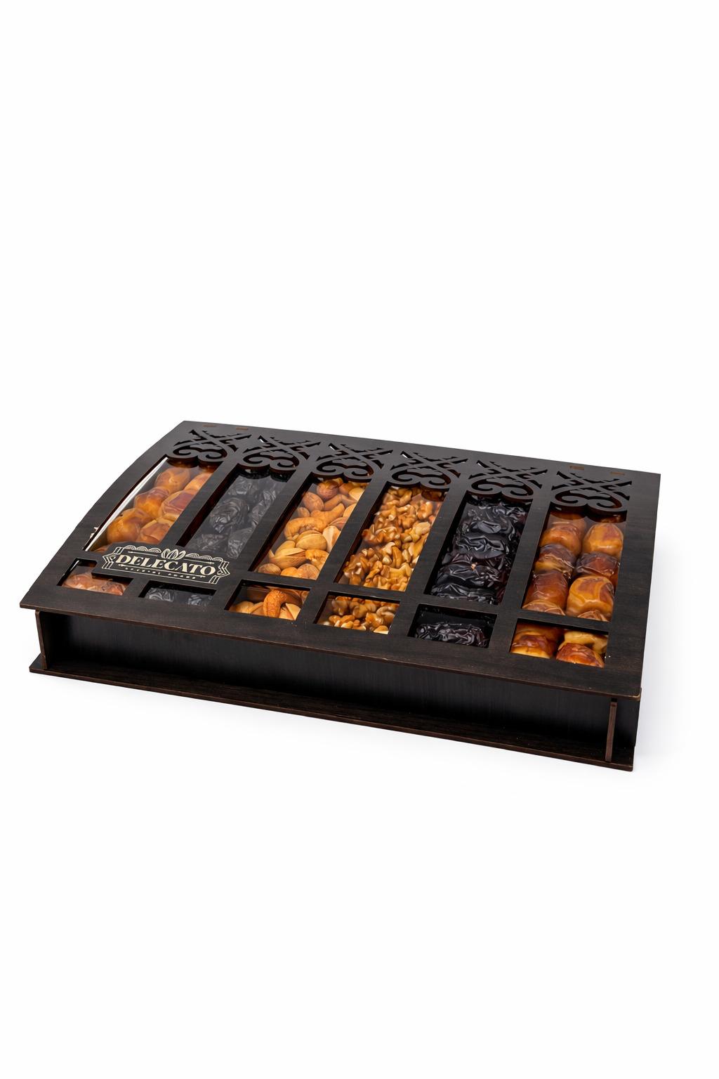 Premium Geschenkbox mit Datteln & Nüssen – 1,3kg